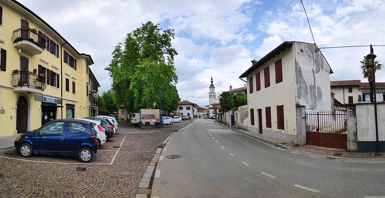 The Collio landscape around Capriva del Friuli, home of Castello di Spessa